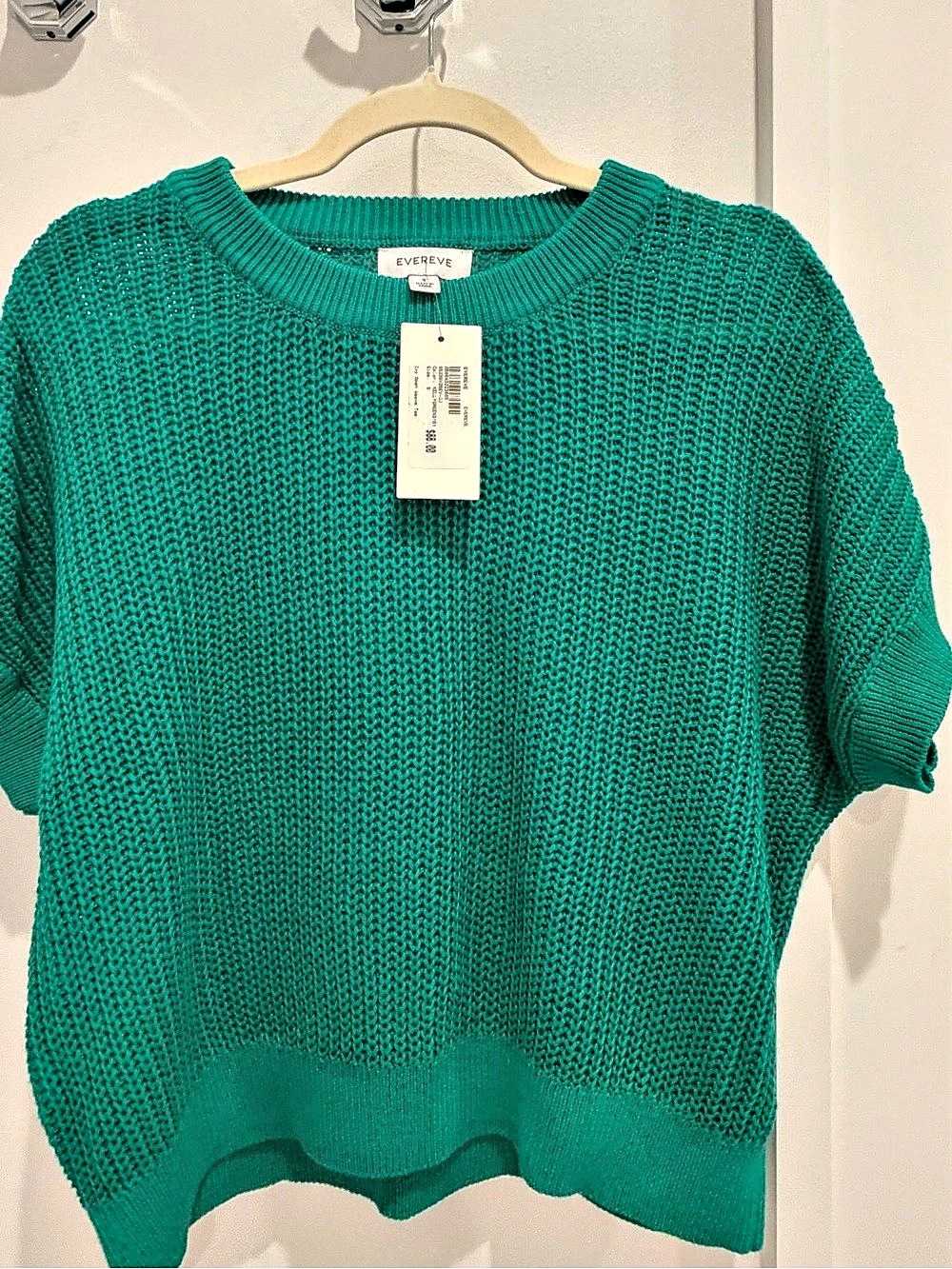 Brand new Evereve short sleeve Sweater